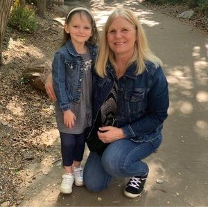 Meet your Posher, Tracey